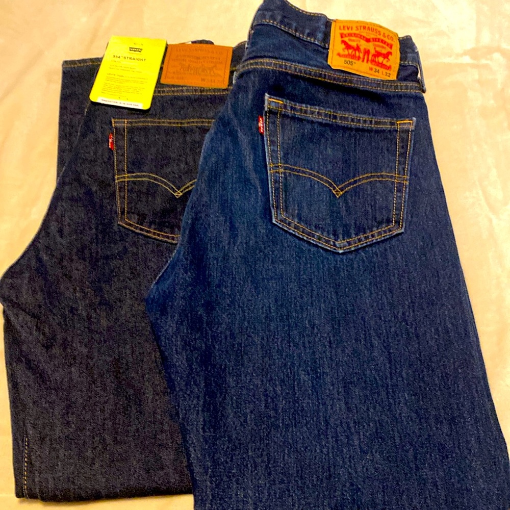 2 for 1 . Levi’s men dark denim jeans. 514 straight & 505